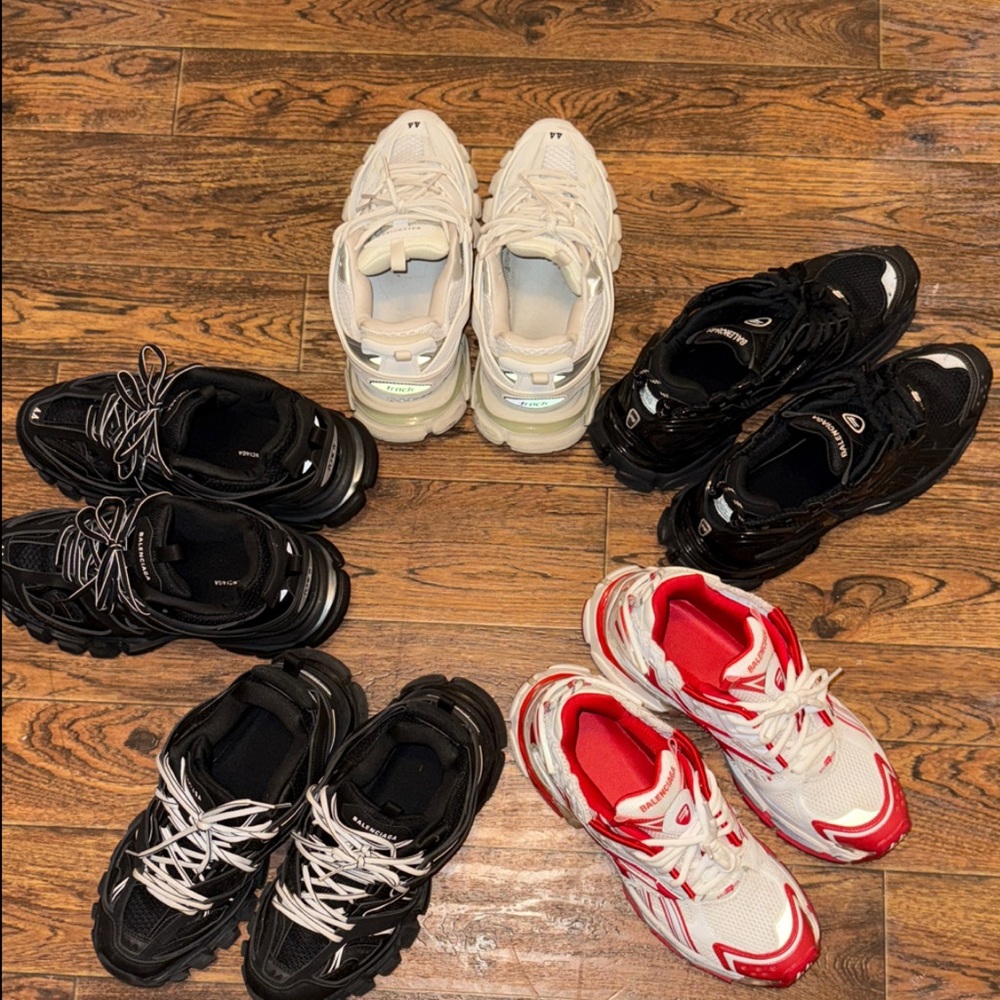 Balenciaga Tracks & Runners Size 44 Bundle